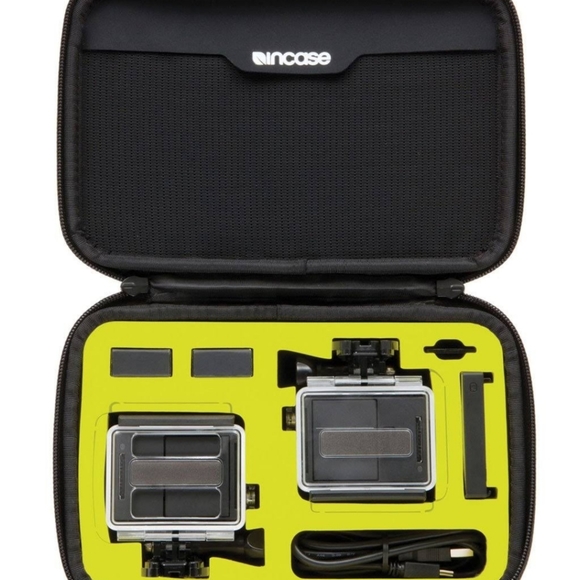 Incase Dual Kit Case for GoPro - Picture 4 of 4